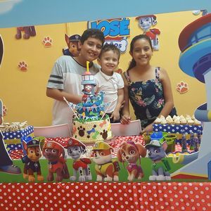 Meet your Posher, Claudia